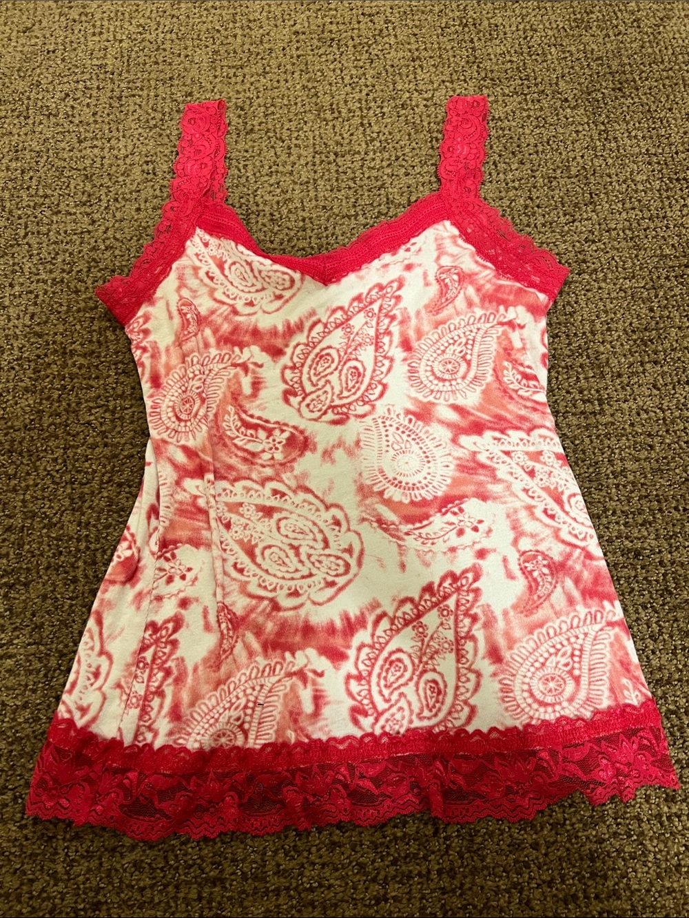 Eyeshadow Red Paisley Lace-Trim Chemise